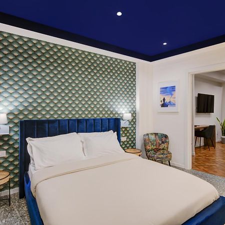 Well Suites - Piazza Dei Martiri Naples Exterior photo