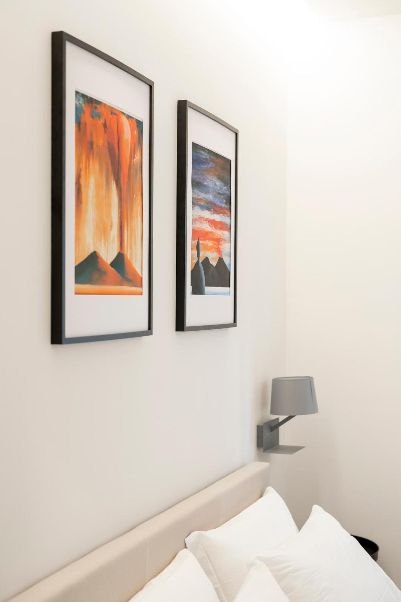 Well Suites - Piazza Dei Martiri Naples Exterior photo