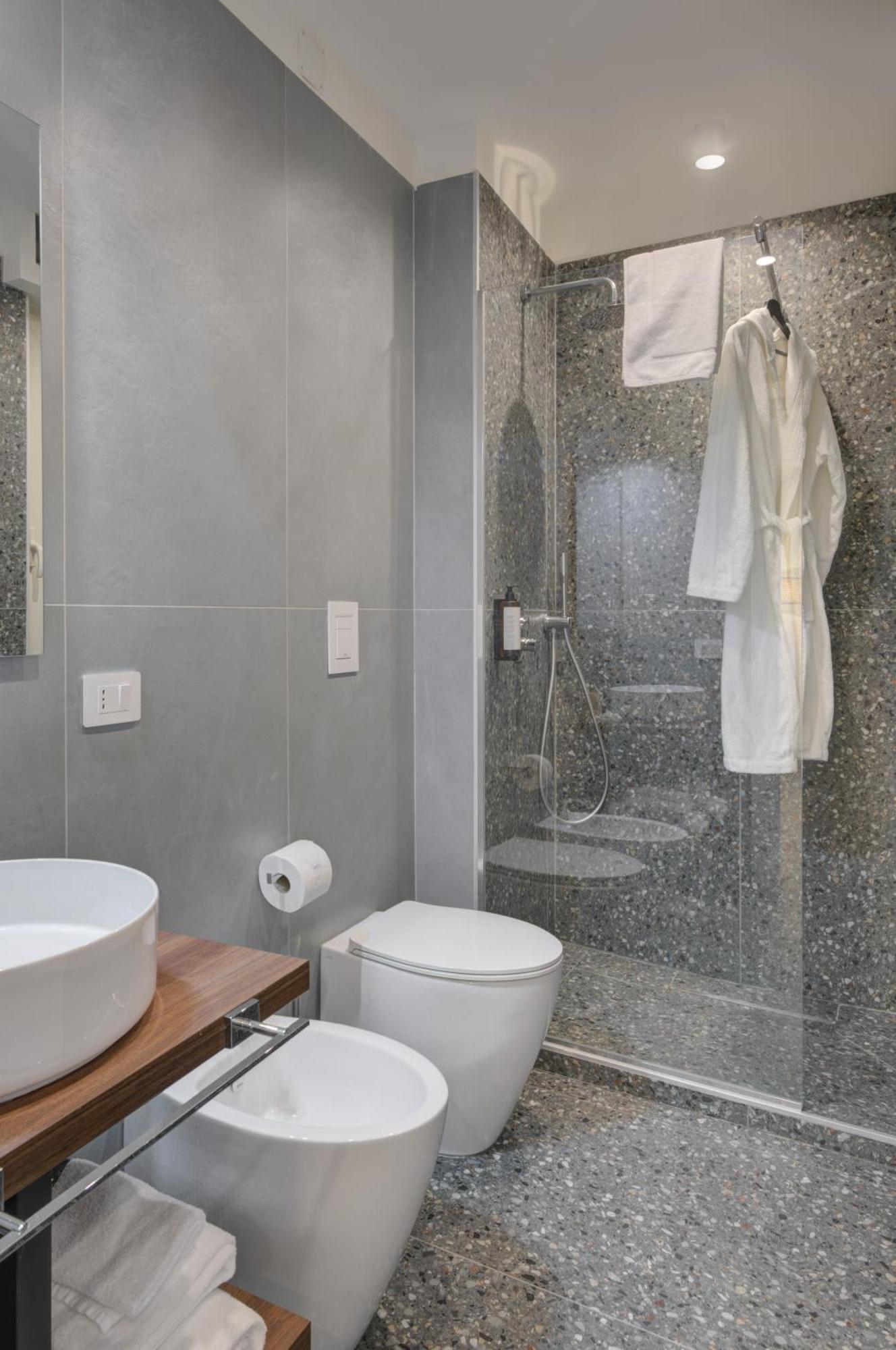 Well Suites - Piazza Dei Martiri Naples Exterior photo